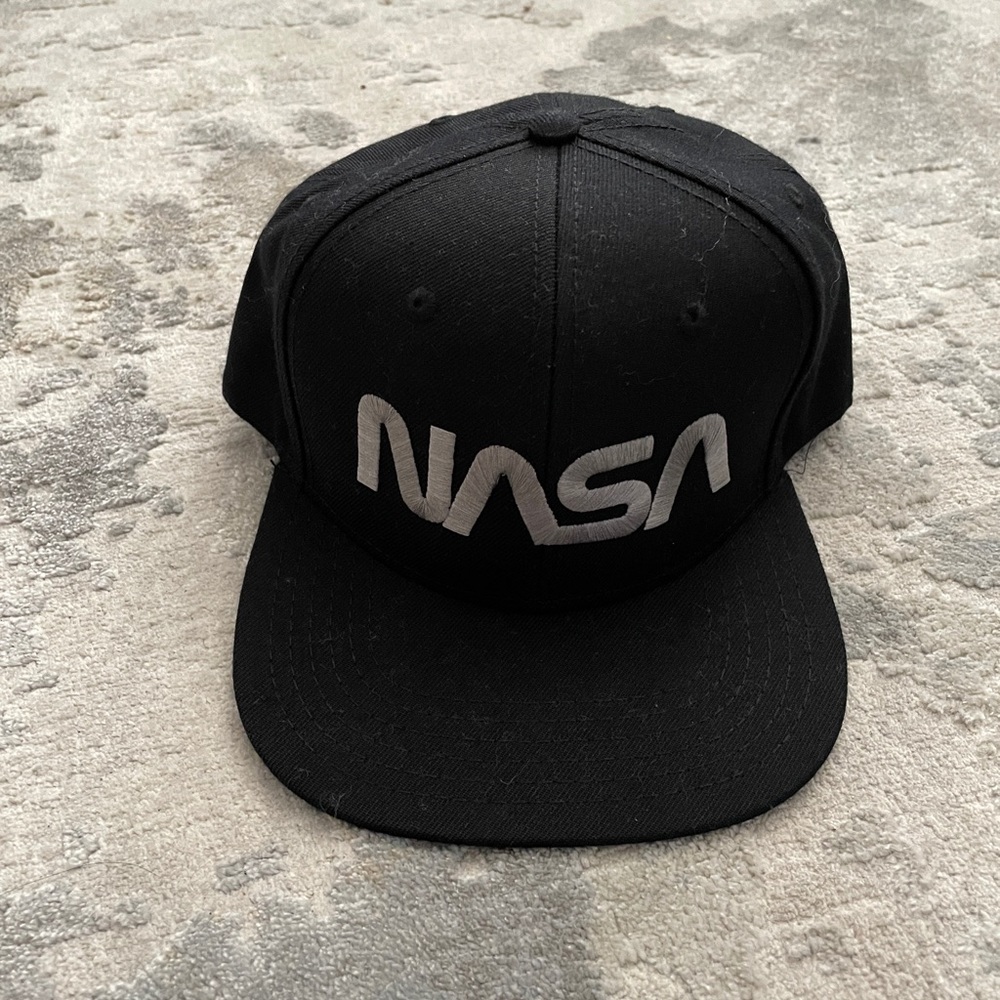 Embroidery NASA cap